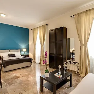 Couette-café Yh 131, Rome